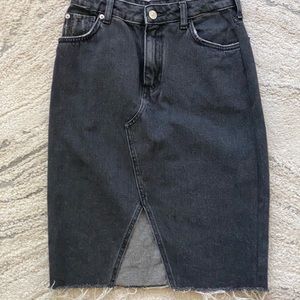 High waisted denim skirt
